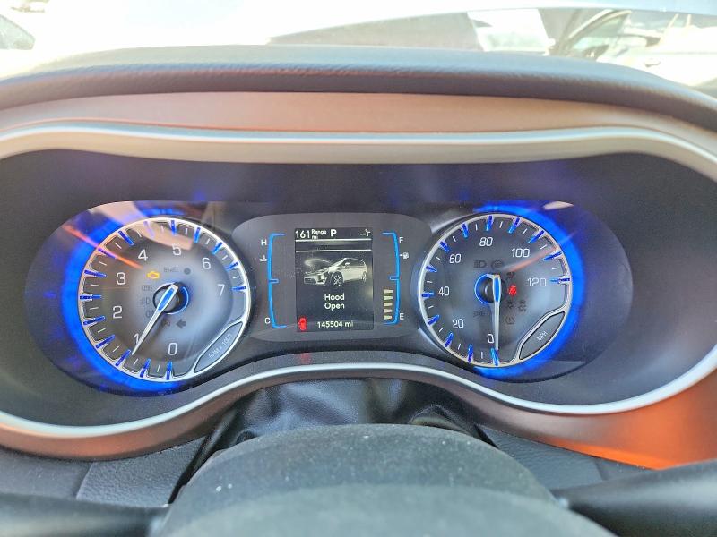 Photo 9 from auction – 2017 CHRYSLER PACIFICA T with VIN 2C4RC1BG9HR524599