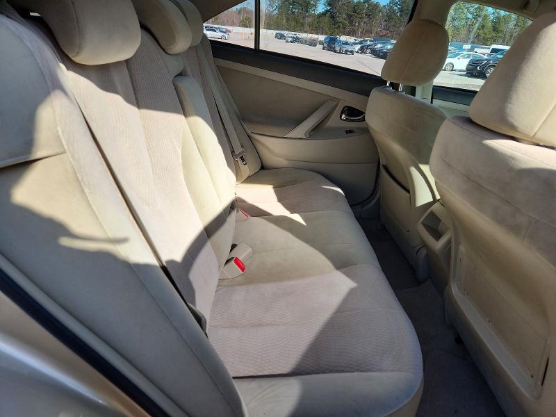 Photo 10 from auction – 2010 TOYOTA CAMRY with VIN 4T1BF3EK9AU081024