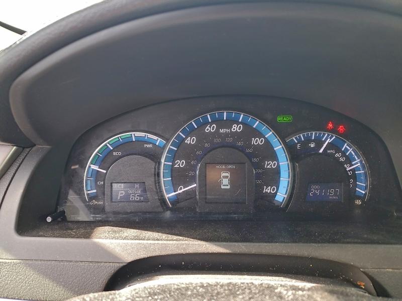 Photo 9 from auction – 2012 TOYOTA CAMRY HYBR with VIN 4T1BD1FK3CU041971