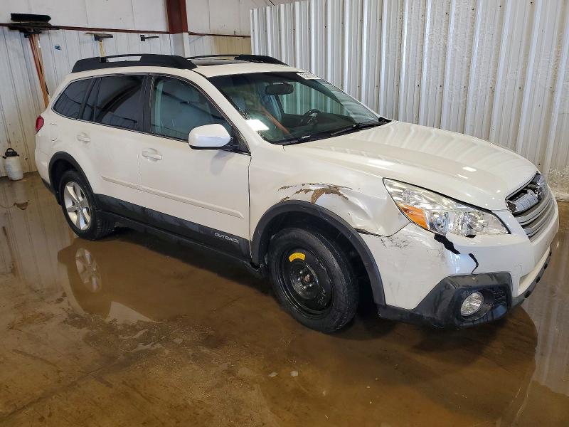 Снимка 4 от търг – 2014 SUBARU OUTBACK 2. с VIN 4S4BRBDCXE3236428