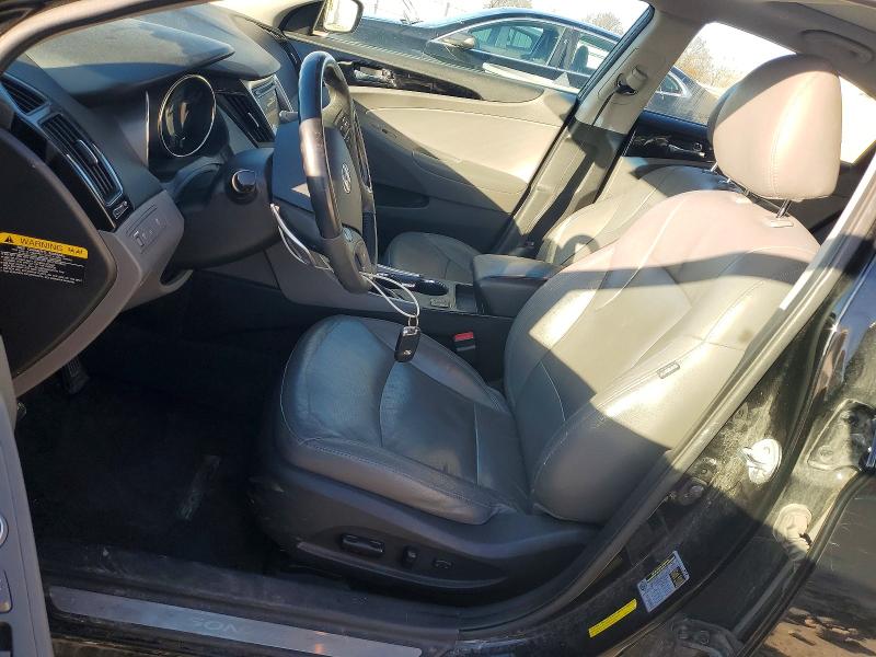 Photo 7 from auction – 2013 HYUNDAI SONATA with VIN 5NPEC4AB4DH608990