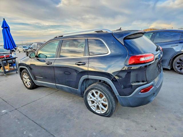 Photo 2 from auction – 2015 JEEP CHEROKEE L with VIN 1C4PJLCB6FW694886