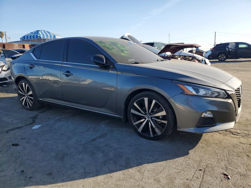 Photo 4 from auction – 2021 NISSAN ALTIMA SR with VIN 1N4BL4CV1MN385985