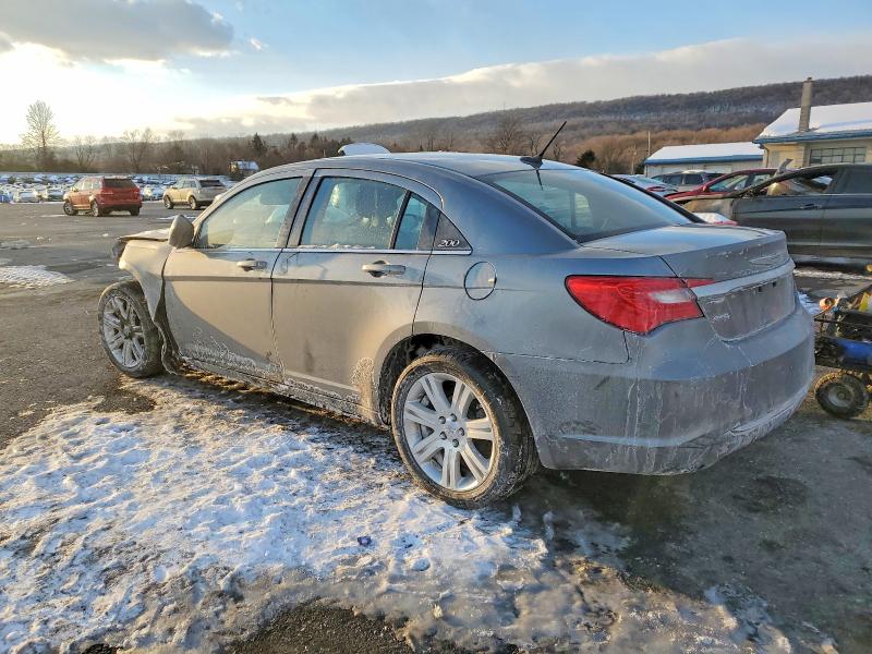 Photo 2 from auction – 2011 CHRYSLER 200 TOURIN with VIN 1C3BC1FB6BN581285