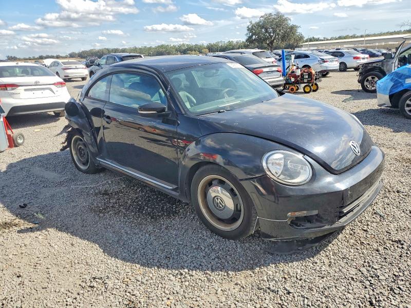 Photo 4 from auction – 2015 VOLKSWAGEN BEETLE 1.8 with VIN 3VWF17AT5FM652575