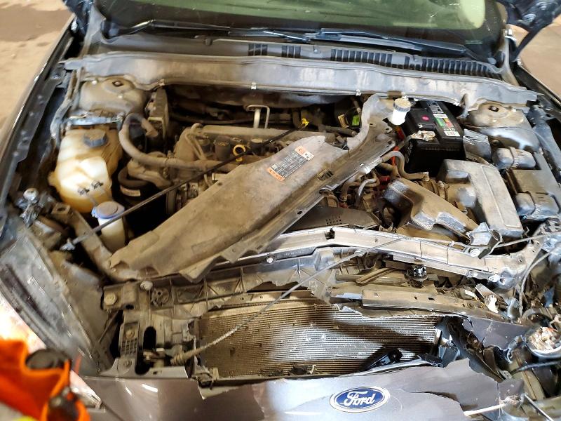 Photo 11 from auction – 2019 FORD FUSION with VIN 3FA6P0H77KR218646