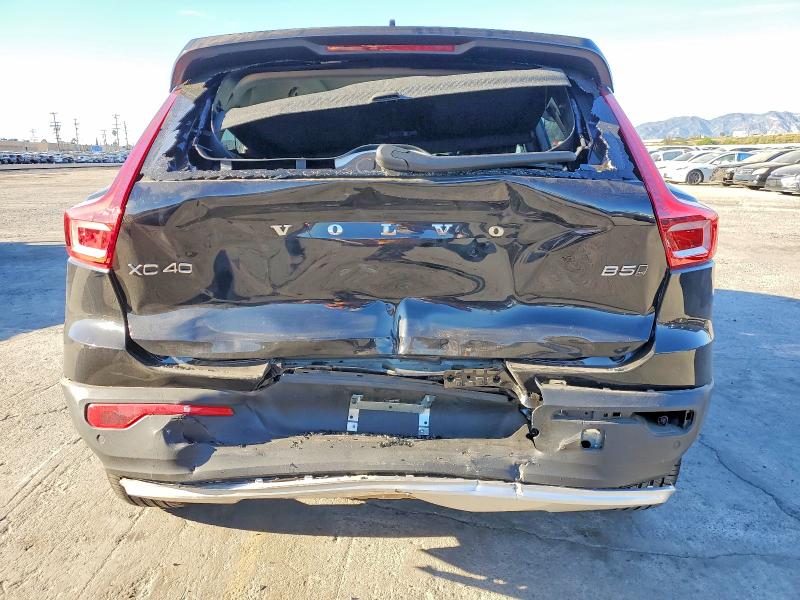 Photo 6 from auction – 2025 VOLVO XC40 PLUS with VIN YV4L12UE7S2476732