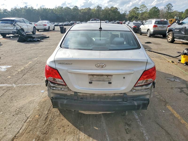 Photo 6 from auction – 2015 HYUNDAI ACCENT GLS with VIN KMHCT4AE3FU907490