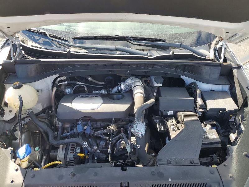 Photo 12 from auction – 2017 HYUNDAI TUCSON with VIN KM8J33A28HU483878