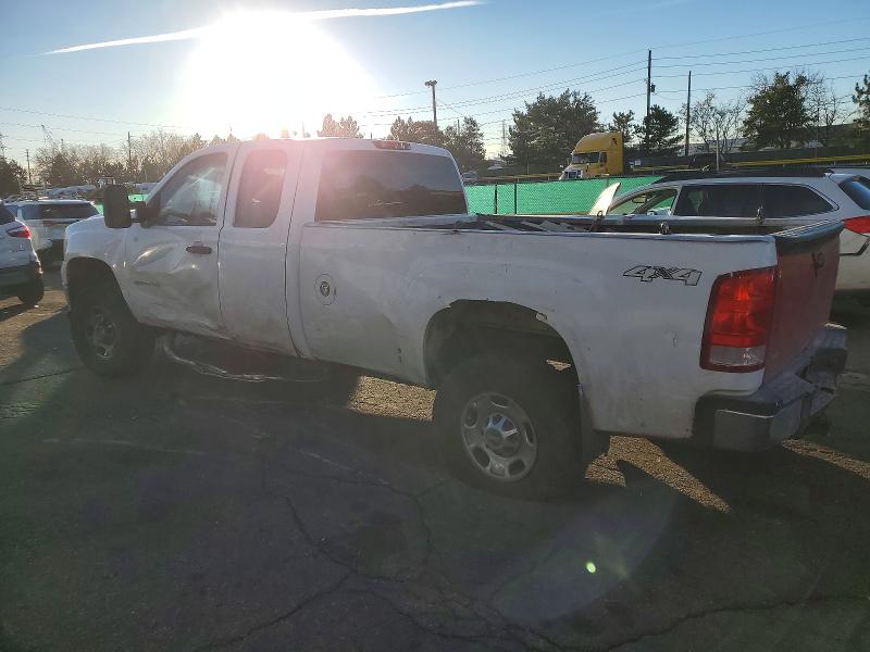 Photo 2 from auction – 2011 GMC SIERRA with VIN 1GT22ZCG2BZ426836