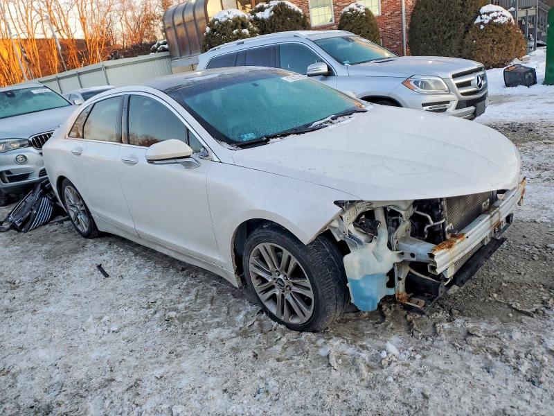Photo 4 from auction – 2016 LINCOLN MKZ with VIN 3LN6L2JK2GR620884