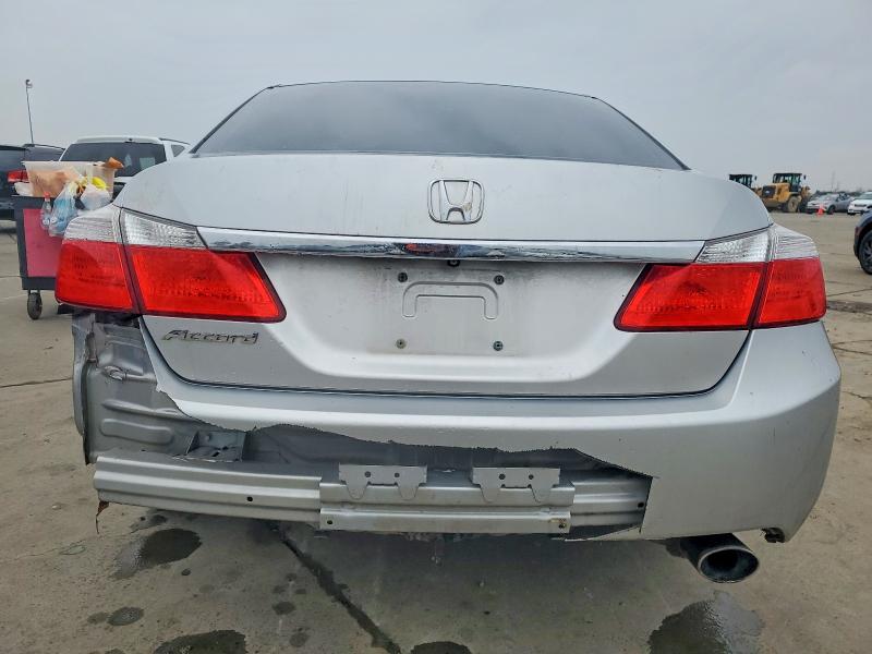 Photo 6 from auction – 2014 HONDA ACCORD LX with VIN 1HGCR2F32EA182965