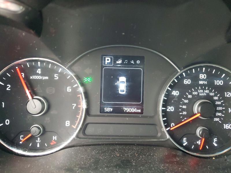 Photo 9 from auction – 2018 KIA FORTE LX with VIN 3KPFL4A72JE257254