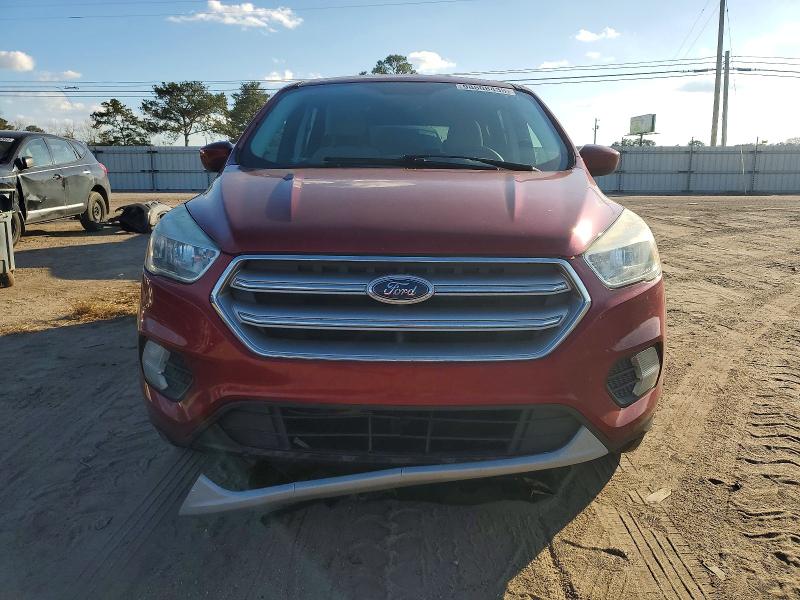 Photo 5 from auction – 2017 FORD ESCAPE SE with VIN 1FMCU0GD9HUB73221