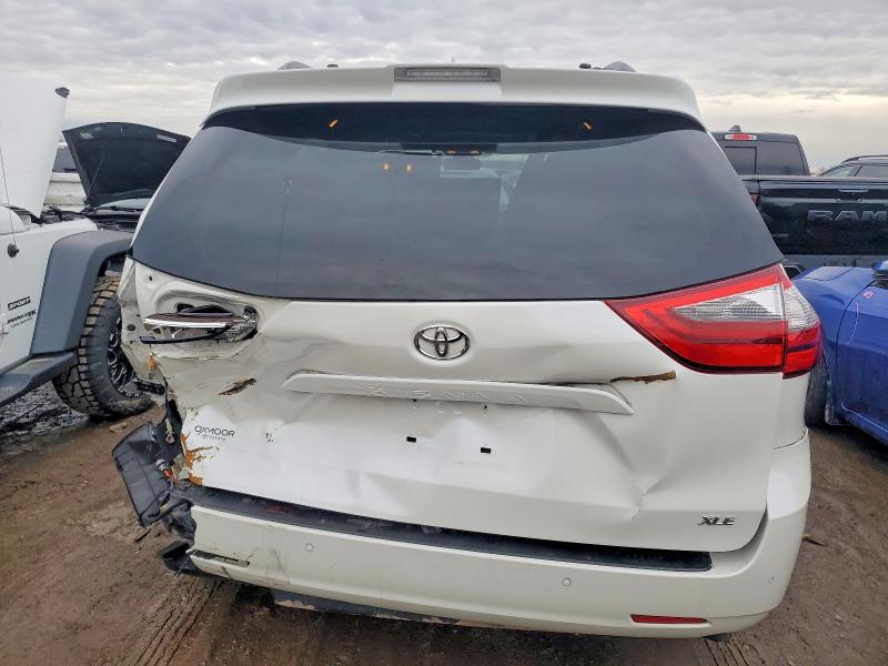 Photo 6 from auction – 2020 TOYOTA SIENNA XLE with VIN 5TDYZ3DC2LS033291