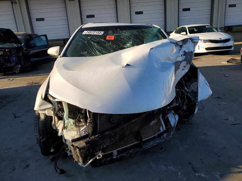 Photo 5 from auction – 2016 TOYOTA CAMRY with VIN 4T1BF1FK1GU194980