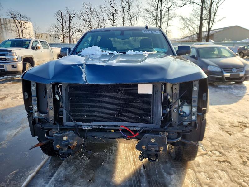 Photo 5 from auction – 2018 CHEVROLET SILVERADO with VIN 3GCUKREC8JG200091