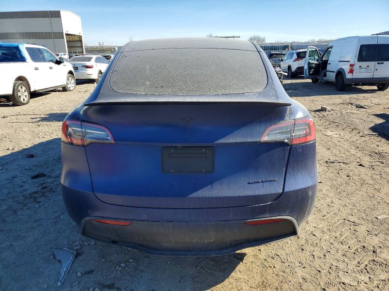 Photo 6 from auction – 2021 TESLA MODEL Y with VIN 5YJYGDEE8MF111610