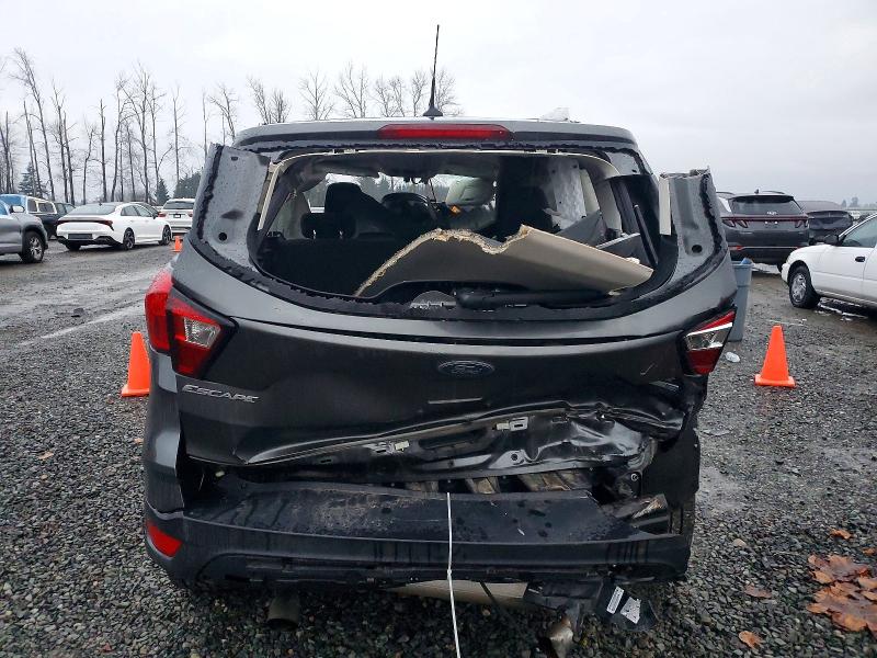 Photo 6 from auction – 2019 FORD ESCAPE SE with VIN 1FMCU9GD3KUB06402
