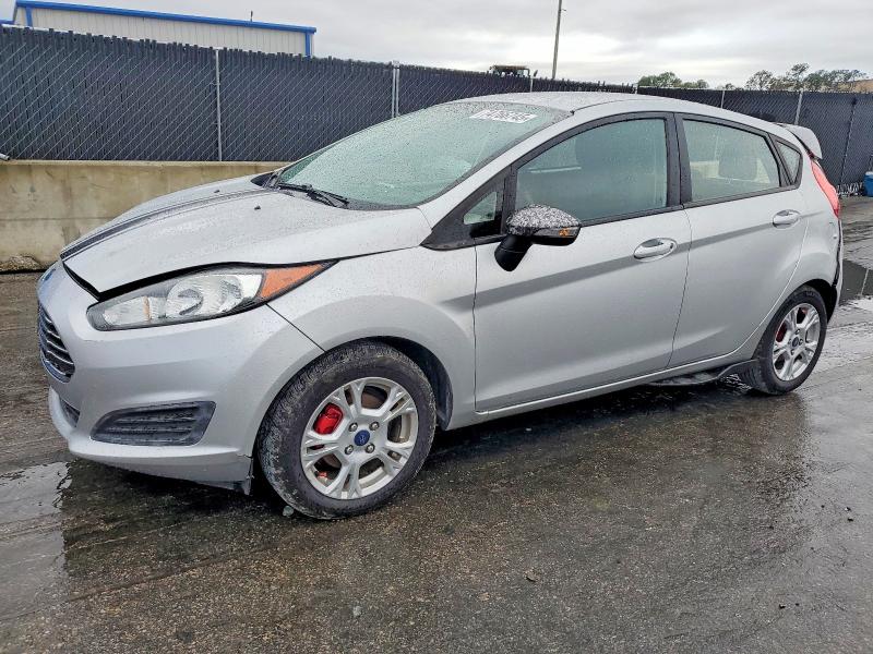 FORD FIESTA SE 2015 with VIN 3FADP4EJ6FM148249 - Photo from auction