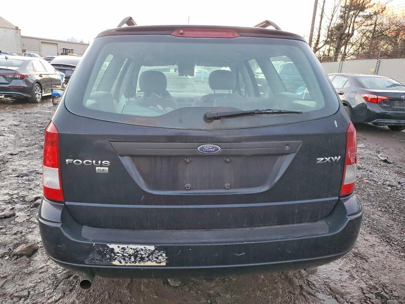 Photo 6 from auction – 2005 FORD FOCUS ZXW with VIN 1FAFP36N75W287602