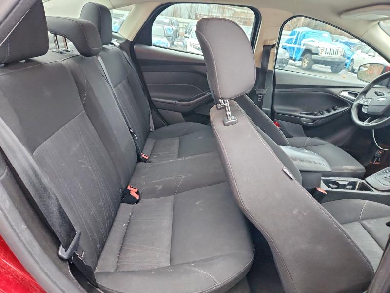 Photo 10 from auction – 2016 FORD FOCUS SE with VIN 1FADP3F25GL247858