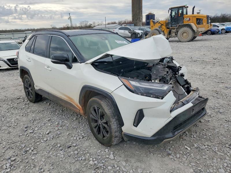 Photo 4 from auction – 2022 TOYOTA RAV4 XSE with VIN JTME6RFV8ND528154