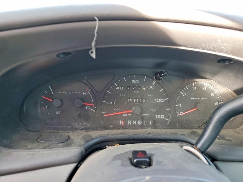 Photo 9 from auction – 2003 FORD TAURUS with VIN 1FAFP55U13G261699