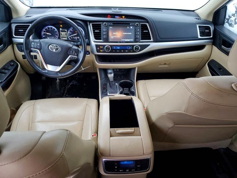 Foto 8 de la subasta – 2017 TOYOTA HIGHLANDER con VIN 5TDJZRFH4HS359582