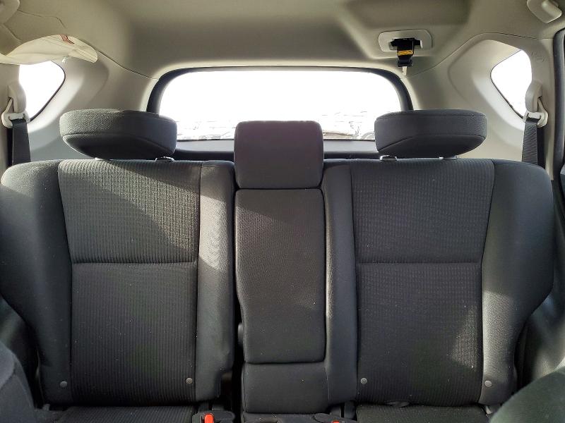 Photo 10 from auction – 2017 TOYOTA RAV4 with VIN 2T3ZFREV3HW353600