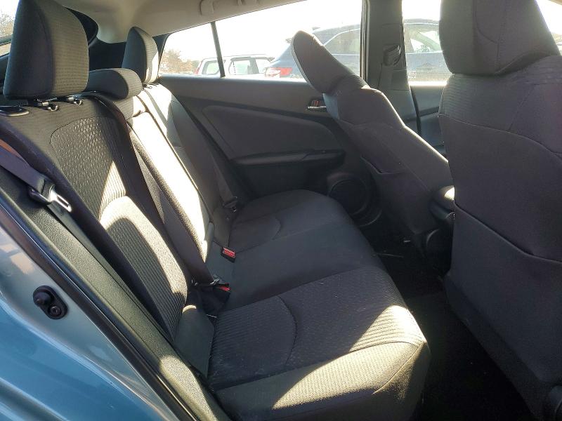 Photo 10 from auction – 2016 TOYOTA PRIUS with VIN JTDKBRFU1G3013740
