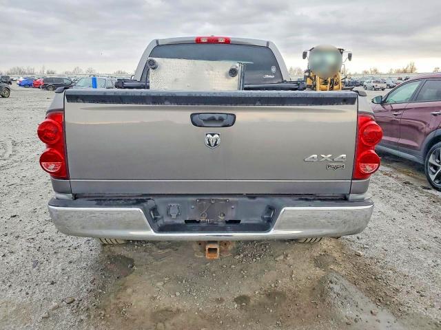 Photo 6 from auction – 2007 DODGE RAM 1500 with VIN 1D3HU18237J567012