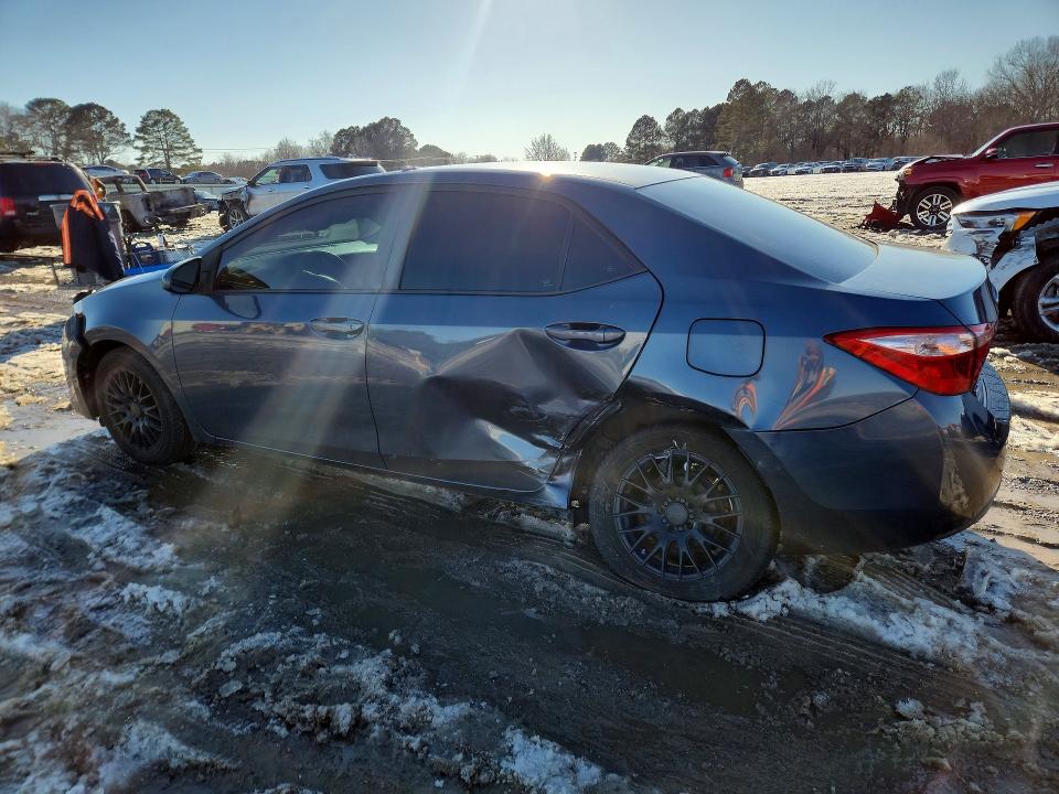 Photo 2 from auction – 2019 TOYOTA COROLLA with VIN 2T1BURHE0KC203898