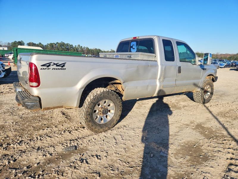 Photo 3 from auction – 2002 FORD F250 SUPER with VIN 1FTNX21L52EB79406