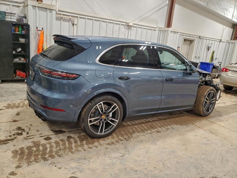 Photo 3 from auction – 2019 PORSCHE CAYENNE TU with VIN WP1AF2AYXKDA80291