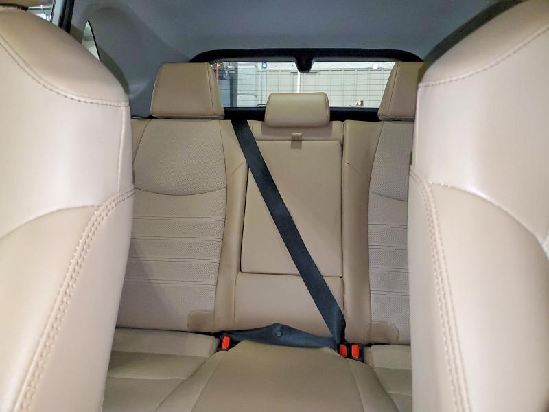 Photo 10 from auction – 2023 TOYOTA RAV4 LIMIT with VIN JTMD6RFV1PD094254