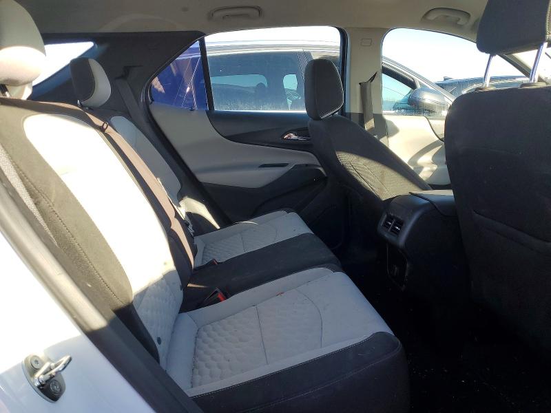 Photo 10 from auction – 2018 CHEVROLET EQUINOX LS with VIN 3GNAXHEVXJS638776