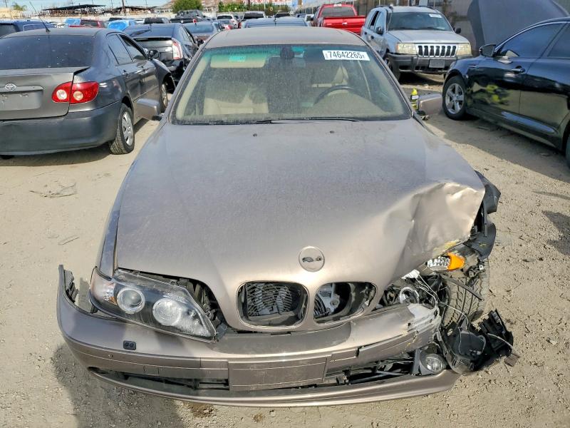 Photo 5 from auction – 2002 BMW 530 I AUTO with VIN WBADT63492CH89261