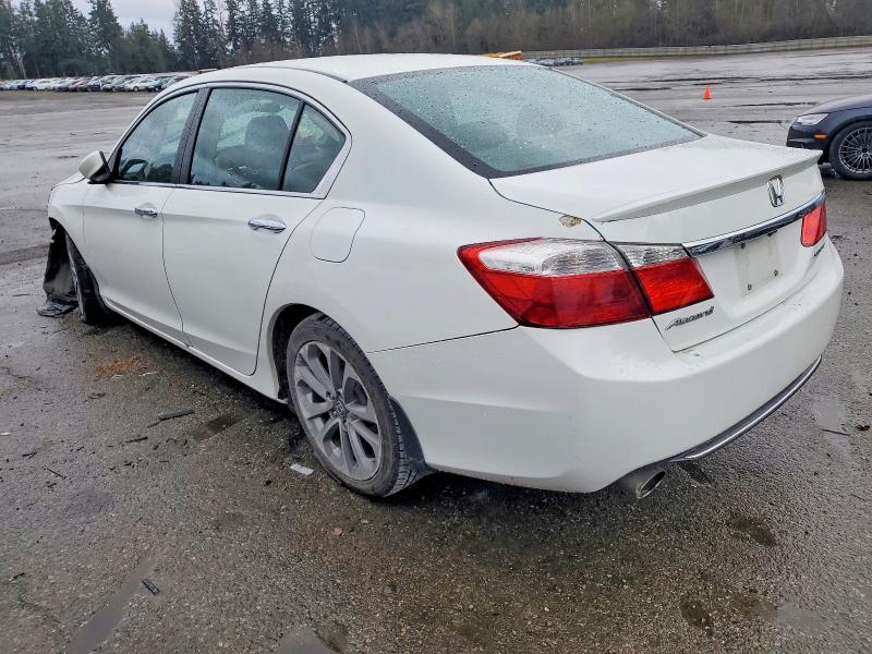 Photo 2 from auction – 2013 HONDA ACCORD with VIN 1HGCR2F57DA067939