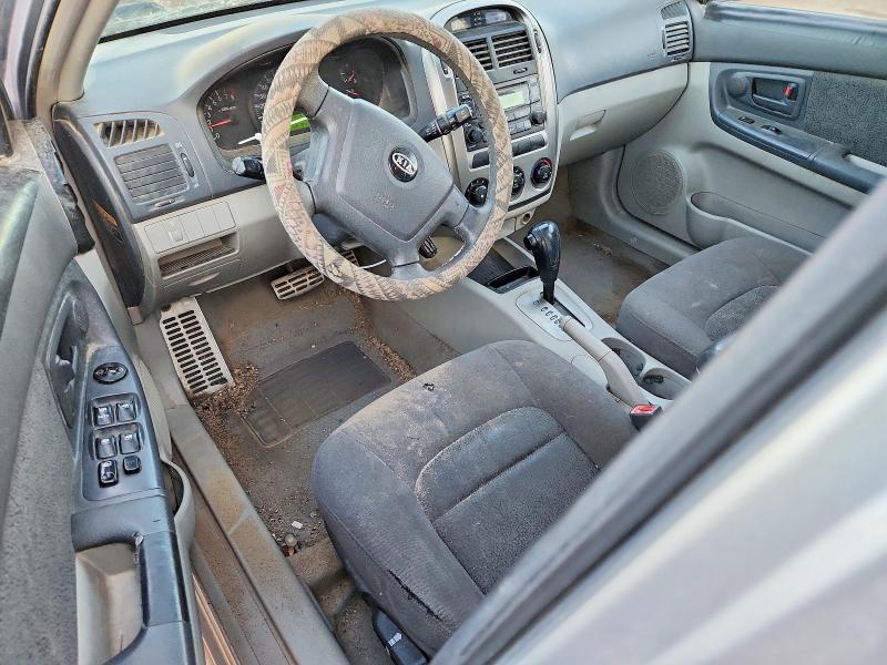 Photo 8 from auction – 2006 KIA SPECTRA5 with VIN KNAFE161965262979