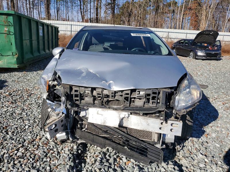 Photo 5 from auction – 2011 TOYOTA PRIUS with VIN JTDKN3DU5B1367756