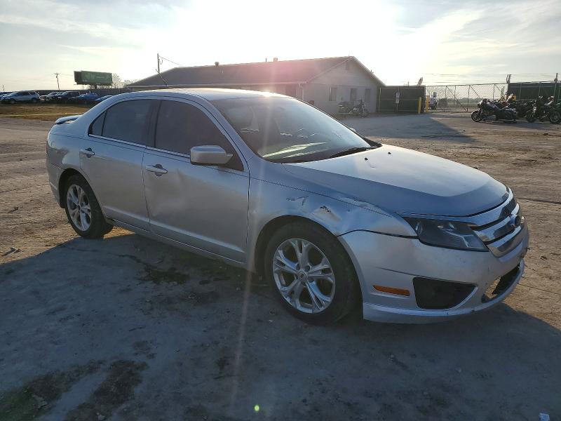 Photo 4 from auction – 2012 FORD FUSION SE with VIN 3FAHP0HA3CR256431