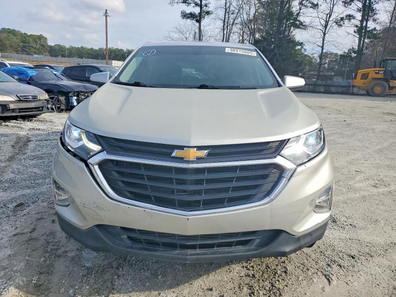 Photo 5 from auction – 2018 CHEVROLET EQUINOX LT with VIN 3GNAXJEV9JS645483