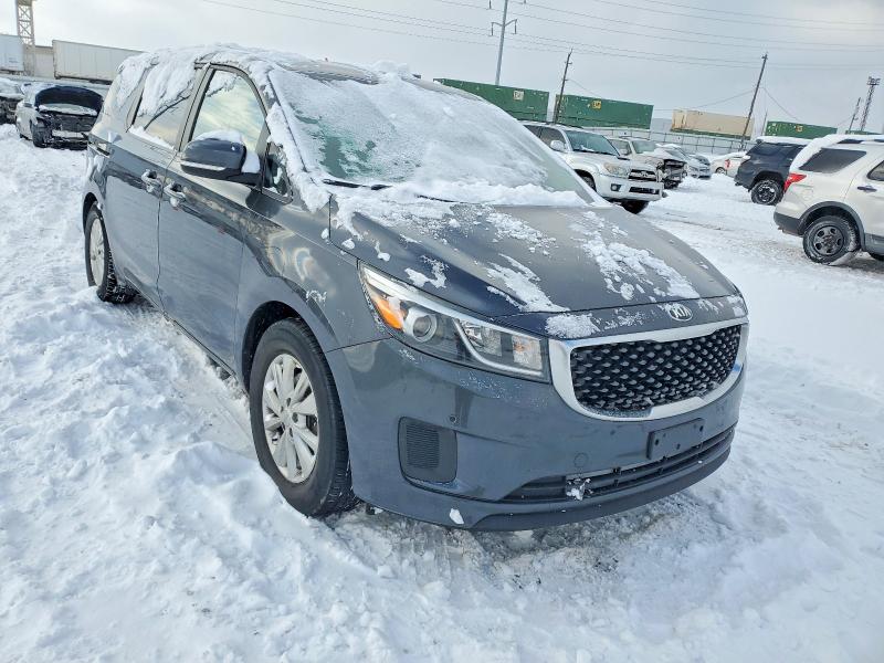 Photo 4 from auction – 2016 KIA SEDONA with VIN KNDMB5C14G6216809