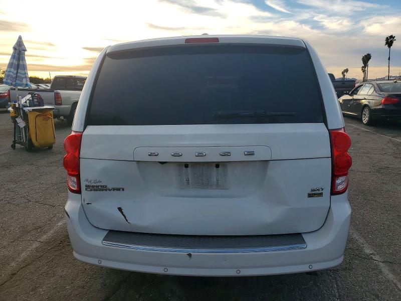 Photo 6 from auction – 2016 DODGE GRAND CARA with VIN 2C4RDGCG4GR273536