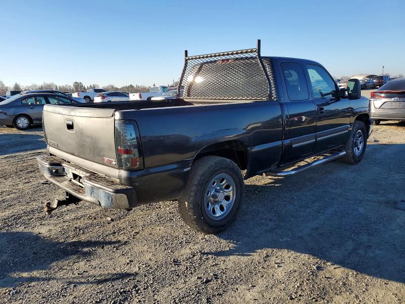 Foto 3 de la subasta – 2003 CHEVROLET SILVERADO con VIN 2GCEK19T531185335