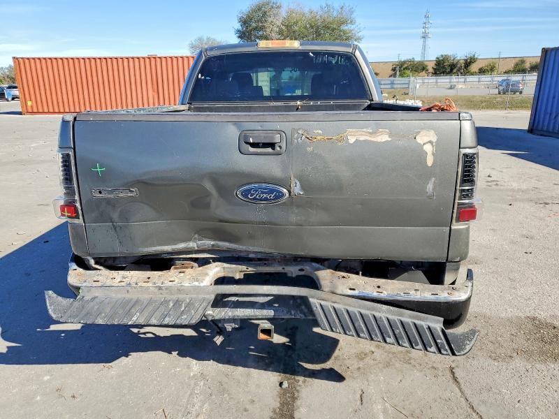 Photo 6 from auction – 2004 FORD F150 with VIN 1FTRX12W64NB66820