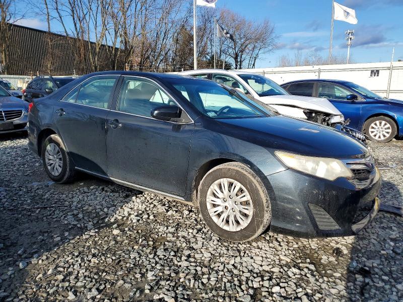 Photo 4 from auction – 2014 TOYOTA CAMRY L with VIN 4T4BF1FK6ER364950
