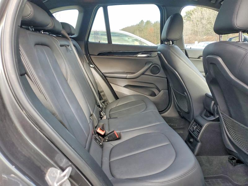 Photo 11 from auction – 2016 BMW X1 XDRIVE2 with VIN WBXHT3C33GP884909