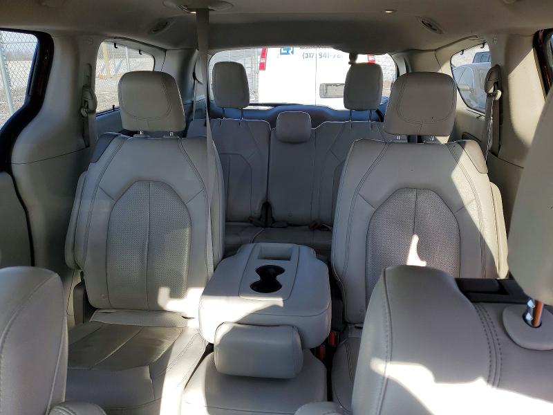 Photo 10 from auction – 2020 CHRYSLER PACIFICA T with VIN 2C4RC1EG7LR104893